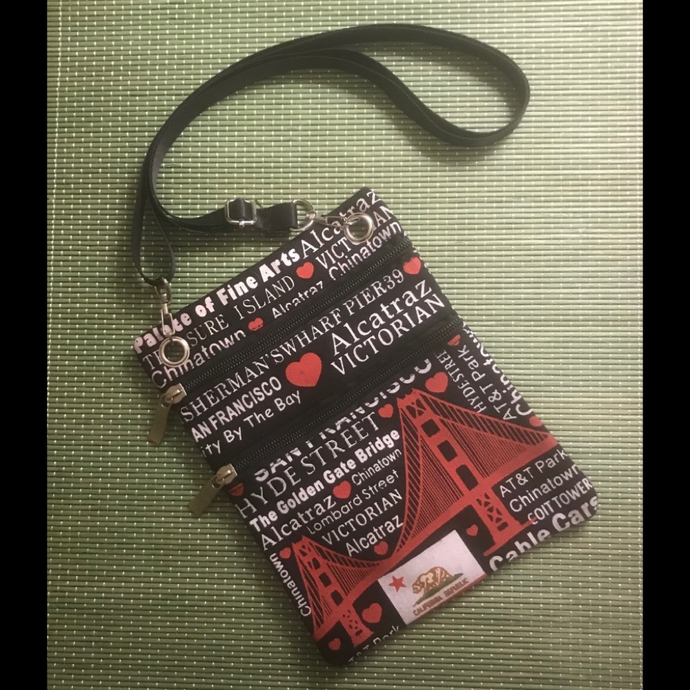 Robin Ruth? San Francisco Crossbody Travel Bag
